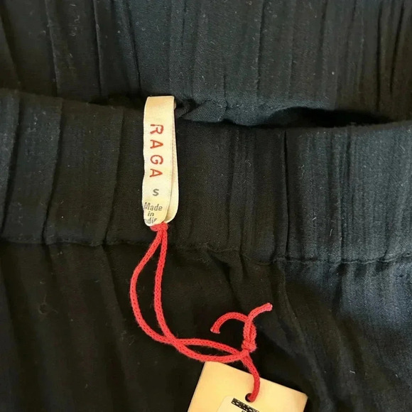 NWT Anthropologie Raga Darsha Embroidered Stripe on the side- size small - Picture 5 of 9